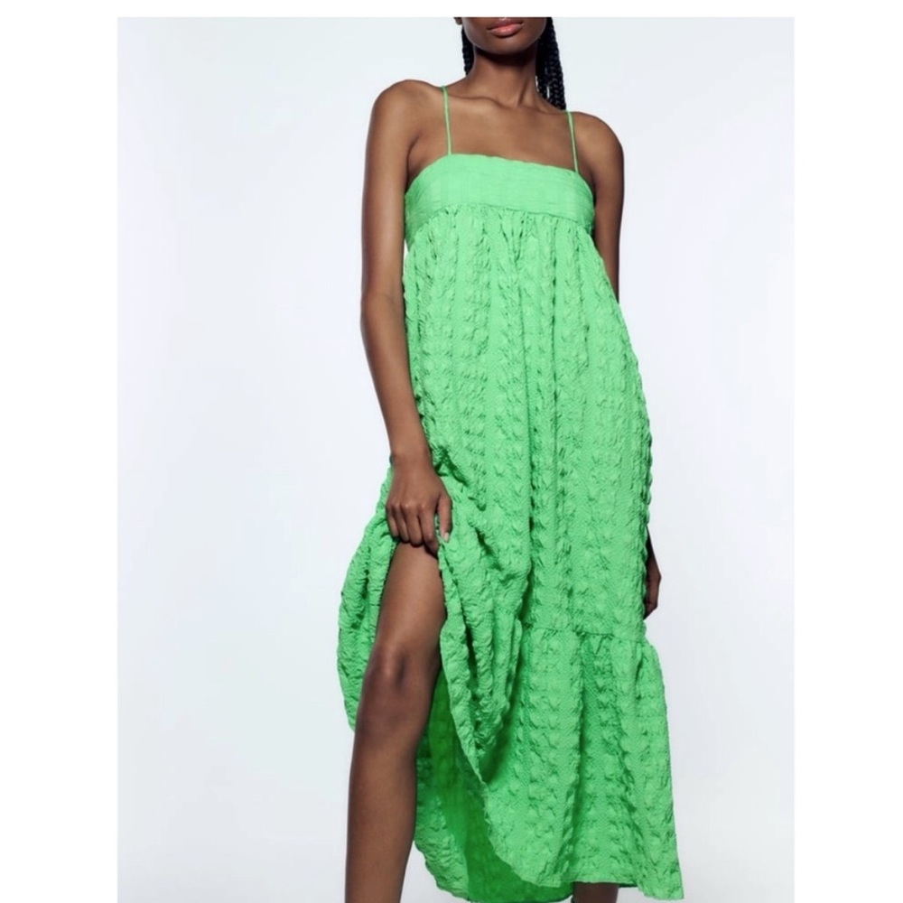 Zara Vibrant Green Textured Maxi Dress